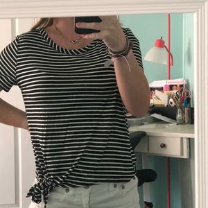 Black&White Striped Tee With Front Tie // Size XS